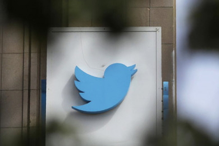 Twitter cấm người dùng quảng cáo Facebook, Instagram
