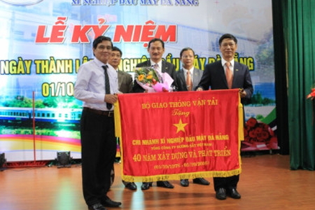 VNR sáp nhập các chi nhánh sức kéo: Một quyết định vội vàng…?