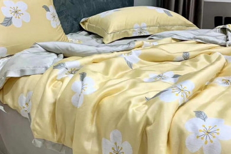 Cách chọn chăn gối mùa hè chị em cần biết