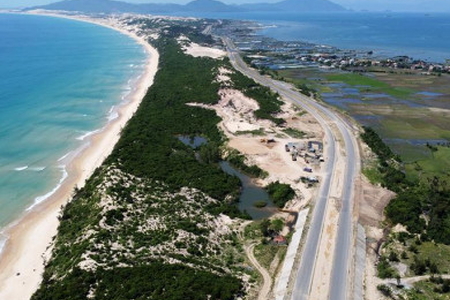 Khánh Hòa chốt kế hoạch xúc tiến đầu tư để đón “đại bàng”