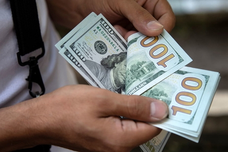 Tỷ giá USD hôm nay 26/4: Đồng USD quay đầu tăng