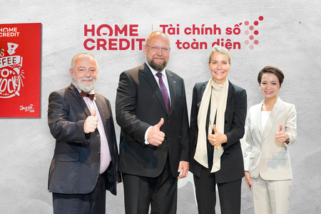 Lãnh đạo cấp cao Cộng hòa Czech gặp gỡ Home Credit Việt Nam