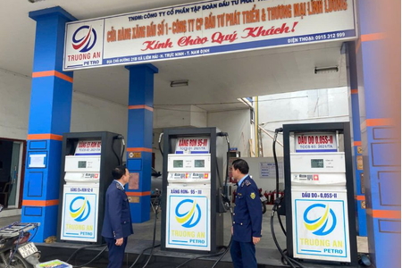 Ninh Bình: Xử phạt doanh nghiệp xăng dầu bán cao hơn mức tối đa quy định