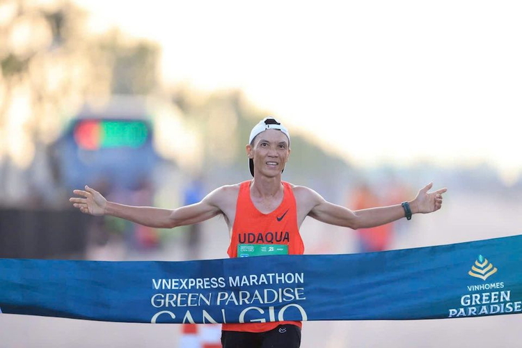 Hoàn thành VnExpress Marathon tại Cần Giờ, runner quyết mua Vinhomes Green Paradise để khoẻ hơn mỗi ngày