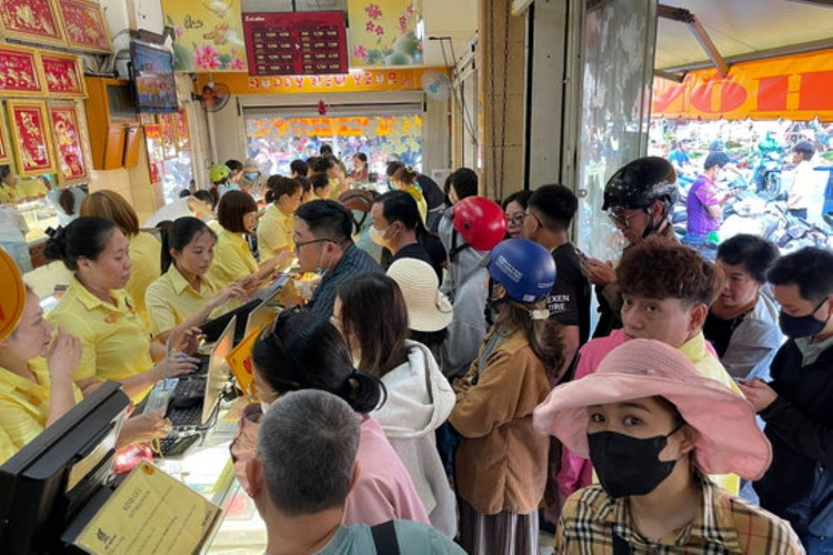 Giá vàng hôm nay 7/5/2026: Vàng miếng, nhẫn BTMC, BTMH, Phú Quý, vàng thế giới