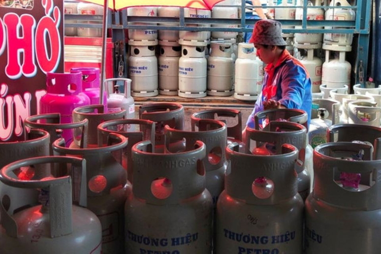 Cập nhật giá gas hôm nay 7/5/2026: Bình 48kg có giá gần 2,4 triệu đồng