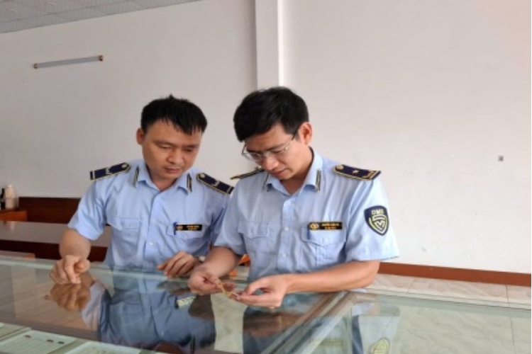 Thanh hóa: Xử phạt 180 triệu đồng doanh nghiệp kinh doanh vàng không rõ nguồn gốc xuất xứ
