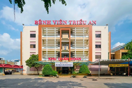Bệnh viện của đại gia Trầm Bê bị hủy tư cách công ty đại chúng