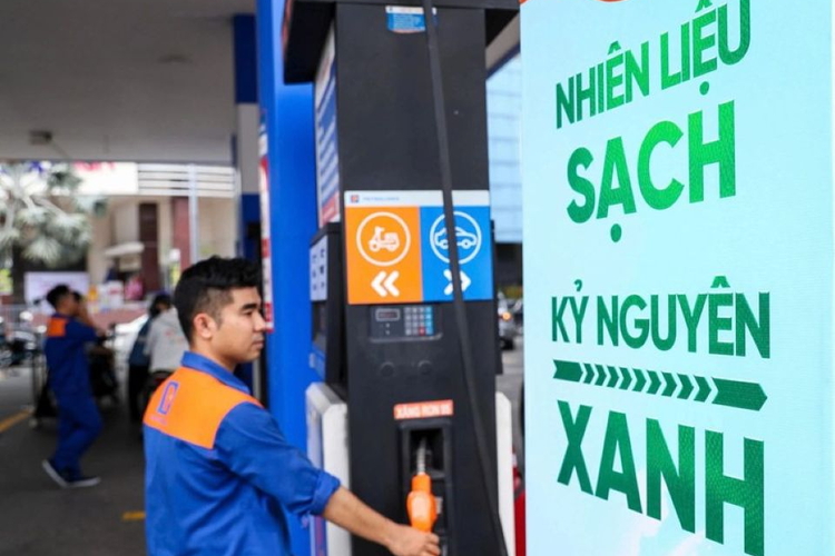 Xử lý nghiêm các hành vi vi phạm trong kinh doanh xăng E10