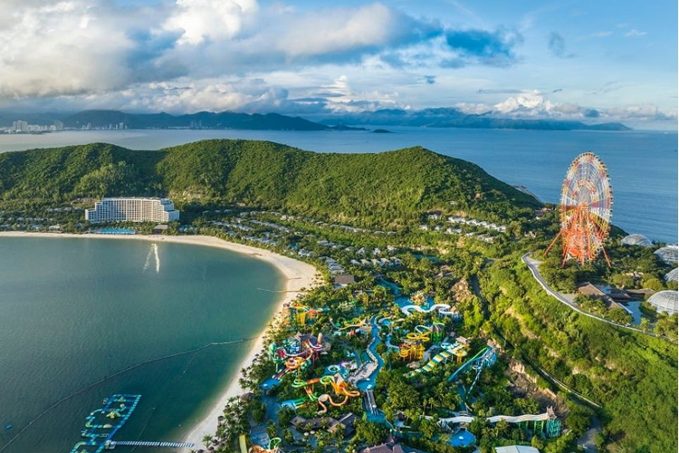 Điều gì đang khiến những “đảo hội” trở thành “thỏi nam châm” hút khách du lịch?