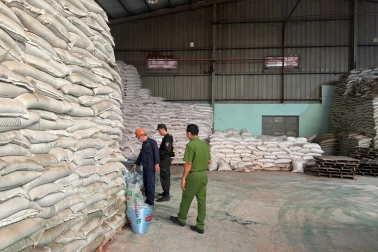Tây Ninh: Triệt phá đường dây sản xuất hơn 70 tấn phân bón giả nhãn hiệu BACONCO