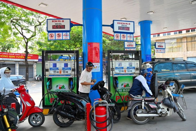 Xăng sinh học E10: Không áp đặt hay hạn chế quyền lựa chọn của người tiêu dùng