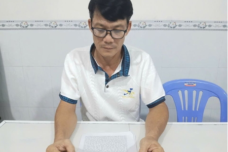 Cà Mau: Đình chỉ điều tra vụ án Hiệu trưởng làm thiết bị dạy học bị phạt tù