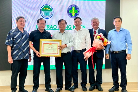 10 thành viên VIPA nhận Bằng khen của Bộ trưởng Bộ Nông nghiệp và Môi trường