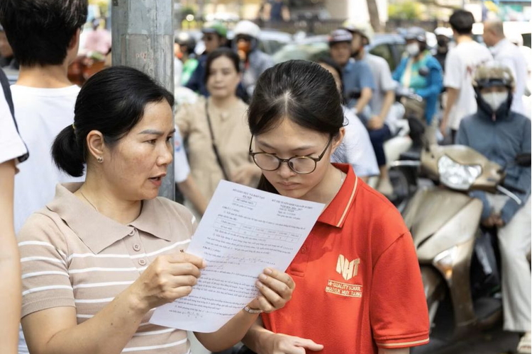 Thi lớp 10 tại Hà Nội: Kỳ thi nhiều đổi mới, nghiêm túc và phân hóa tốt hơn