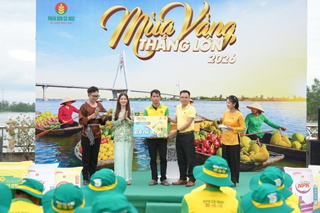 Bến Ninh Kiều ngập sắc vàng trong ngày hội “Mùa Vàng Thắng Lớn 2026”