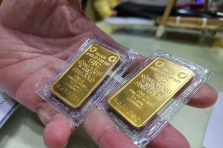 Giá vàng ngày 15/6/2026: Vàng trong nước bất động, thế giới tăng vọt