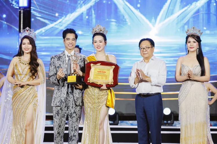 Hoa hậu Trí tuệ Trần Thị Ngọc Bích: Khát vọng nâng tầm ngành thẩm mỹ