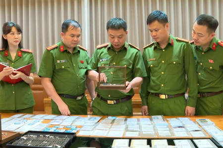 Giám đốc Công ty Giám định PNJ bị bắt vì "phù phép" 28.000 viên kim cương lậu