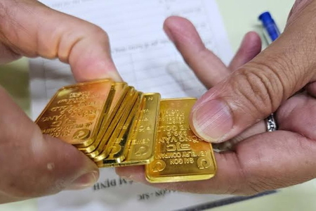Giá vàng ngày 6/7/2026: Vàng thế giới và trong nước đồng loạt đi ngang