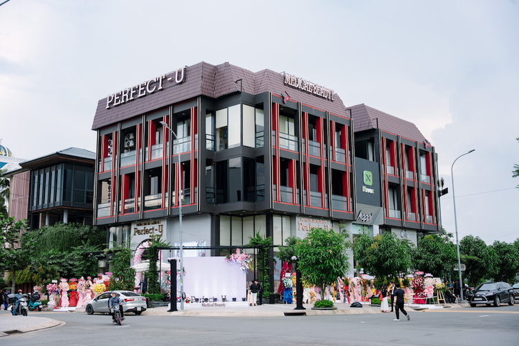 Phạt 90 triệu đồng, đình chỉ 18 tháng Phòng khám Thẩm mỹ AI K Plus