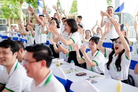 "Hẹn Ước Thanh Xuân" đưa cựu học sinh THPT Lê Lợi hội ngộ sau 20 năm