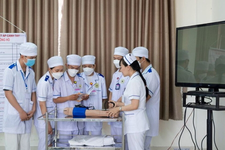 Học liên thông cao đẳng y dược có được giảm học phí?