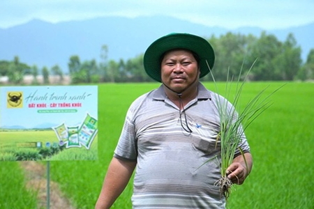 Làm giàu nhờ đổi mới tư duy trên vùng đất phèn