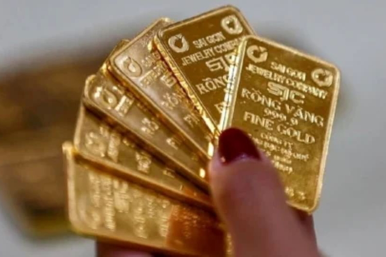 Giá vàng ngày 23/7/2026: Vàng miếng trượt sâu về mốc 142 triệu đồng/lượng