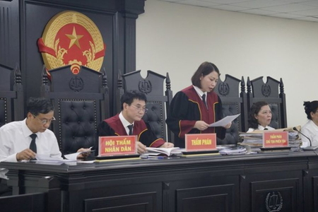 Xét xử loạt bị cáo trong vụ án sản xuất thực phẩm chức năng giả đặc biệt lớn tại Công ty MediPhar