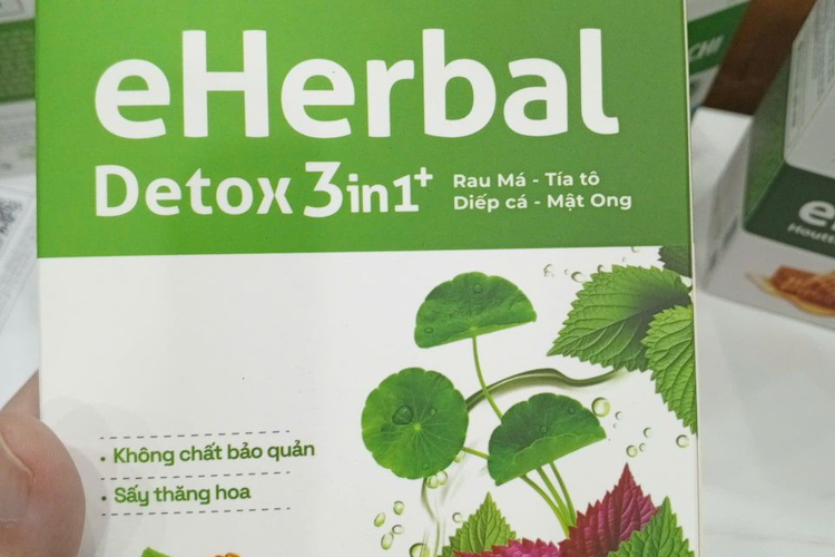 Tiêu hủy gần 76.000 hộp bột rau vi phạm, trị giá khoảng 2,66 tỷ đồng