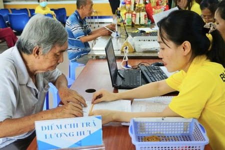 Khi nào được đóng bù BHXH để hưởng chế độ hưu?