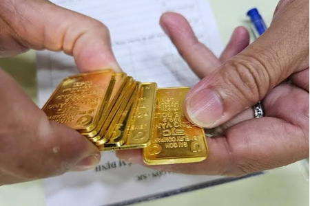 Giá vàng ngày 3/8/2026: Vàng trong nước neo cao