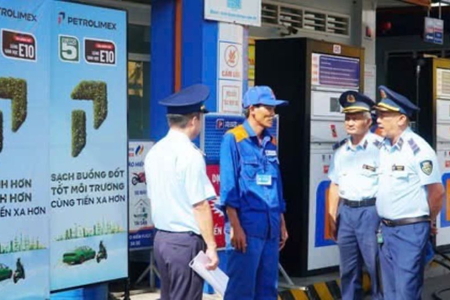 Vĩnh Long: Phạt hành chính gần 1,8 tỷ đồng đối với 07 vụ kinh doanh xăng dầu kém chất lượng