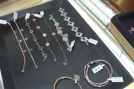 Khánh Hòa: Xử phạt 190 triệu đối với doanh nghiệp kinh doanh vàng bạc giả mạo nhãn hiệu nổi tiếng