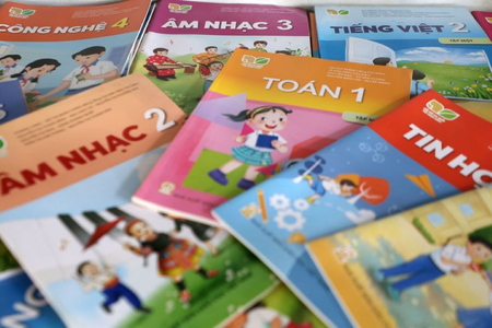 Hoàn thành cung ứng sách giáo khoa còn thiếu trước ngày 22/9