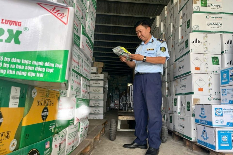 Xử phạt 01 doanh nghiệp kinh doanh phân bón số tiền gần 150 triệu đồng