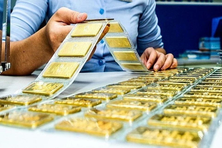 Giá vàng ngày 6/10/2026: Vàng miếng đi ngang, thế giới tăng nhẹ