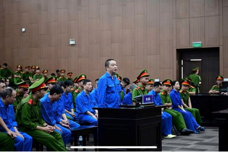 Tuyên phạt bà trùm chạy bệnh án tâm thần 30 năm tù