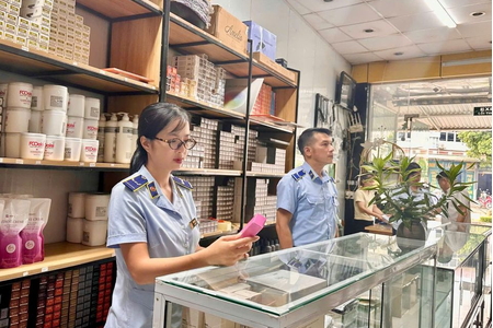 Thái Nguyên: Tăng cường kiểm tra, xử lý vi phạm trong kinh doanh mỹ phẩm
