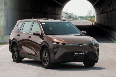 Lên đời xe 7 chỗ gắn bó đường dài: VF MPV 7 nhân đôi lợi ích với gói ưu đãi kép