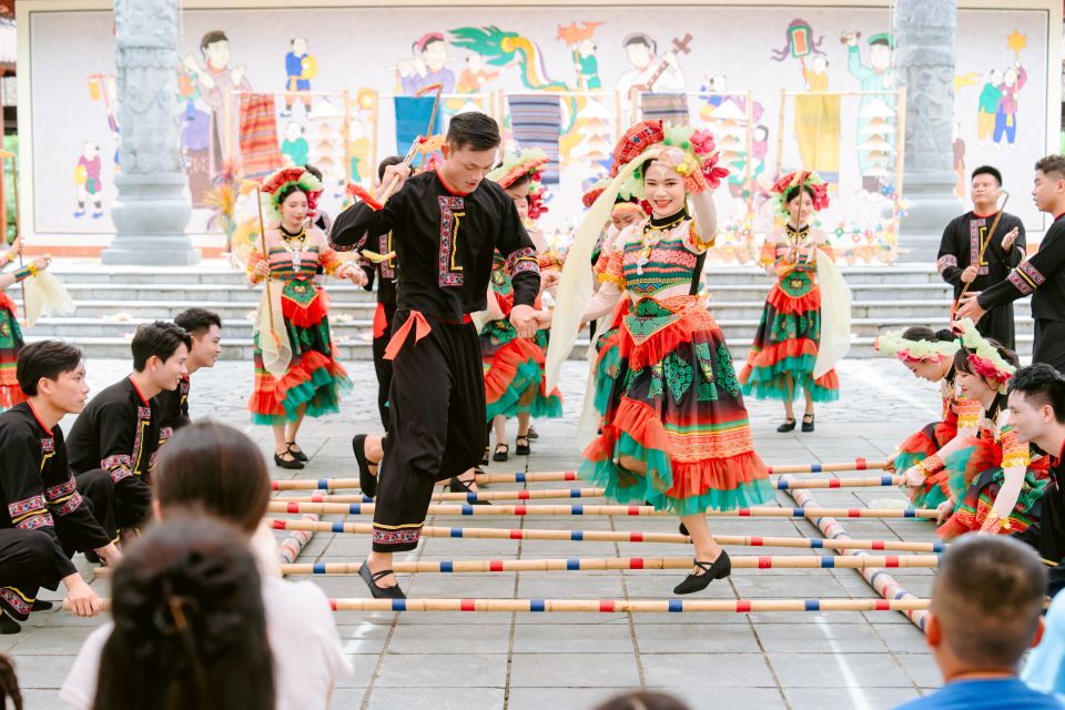 Điều gì đang khiến những “đảo hội” trở thành “thỏi nam châm” hút khách du lịch?