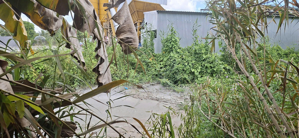 Cần Thơ: Người dân phản ánh bất thường tại trạm trộn bê tông Hoàng Tấn Phát ở xã Vĩnh Thạnh