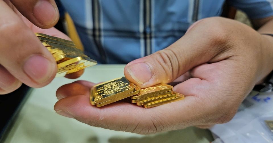 Giá vàng ngày 5/6/2026: Vàng trong nước đảo chiều giảm mạnh