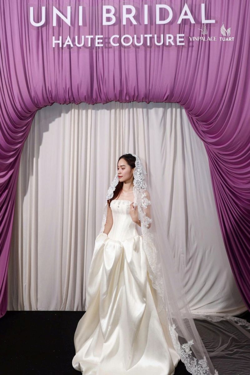 Hàng nghìn lượt khách đổ về "đại tiệc cưới" lớn nhất Việt Nam tại Grand WeddX 2026