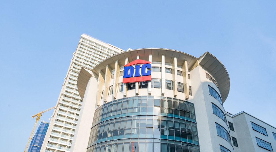 Cổ phiếu giảm sâu, gia đình Chủ tịch DIC Corp "bay" 1,2% vốn điều lệ