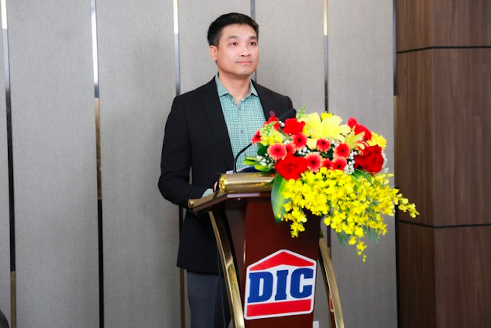 Cổ phiếu giảm sâu, gia đình Chủ tịch DIC Corp "bay" 1,2% vốn điều lệ