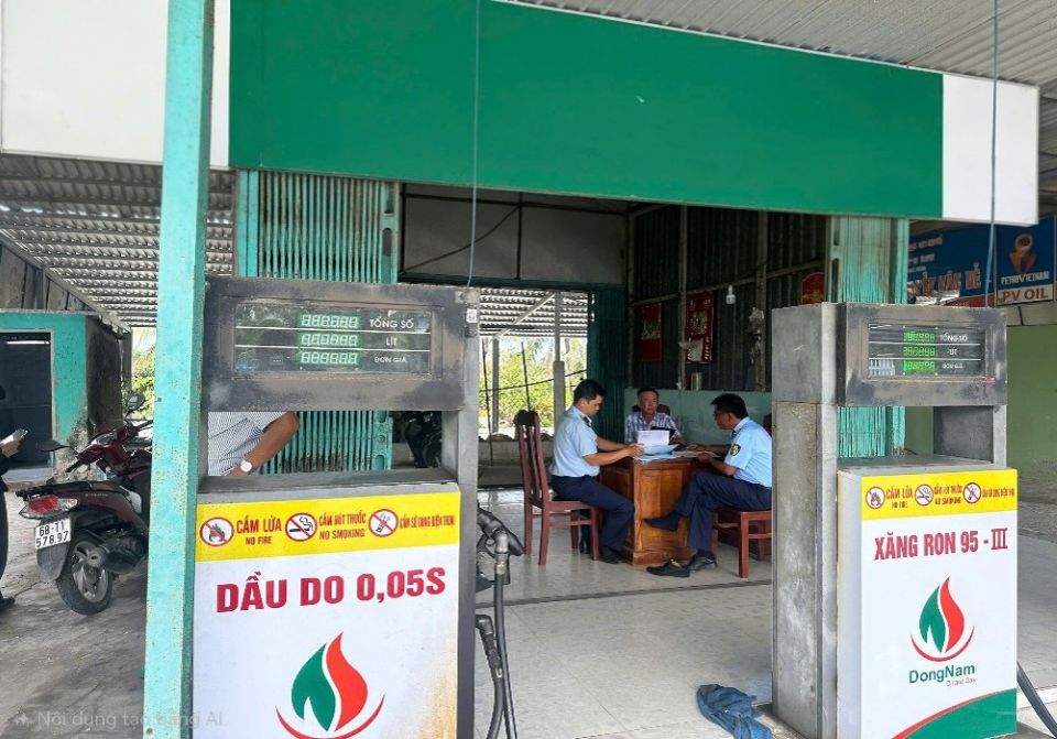 An Giang: Xử phạt doanh nghiệp 45 triệu đồng vì kinh doanh xăng dầu khi giấy phép đã hết hiệu lực