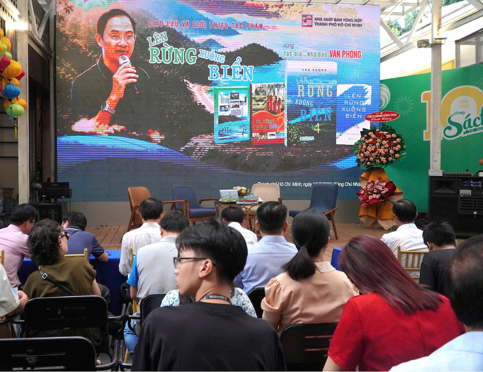 “Lên rừng xuống biển 4”: Hành trình 30 năm gói ghém hồn đất, tình người vào trang viết