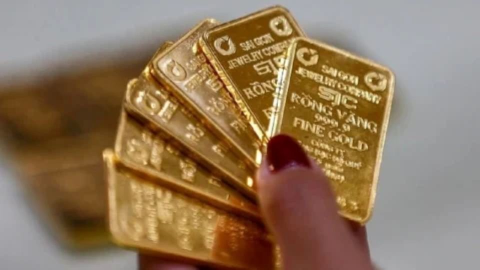 Giá vàng ngày 23/7/2026: Vàng miếng trượt sâu về mốc 142 triệu đồng/lượng